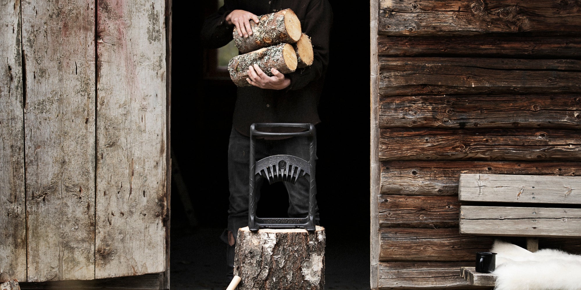 Fandango Fire Tools UK Distributor of the Kindling Cracker™