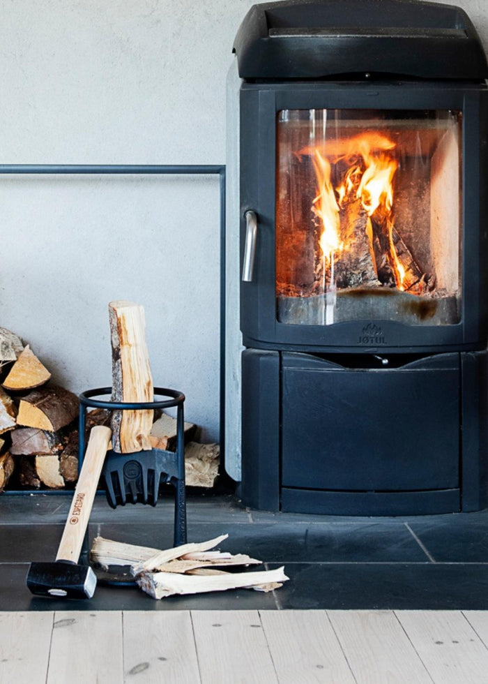 Fandango Fire Tools UK Distributor of the Kindling Cracker™